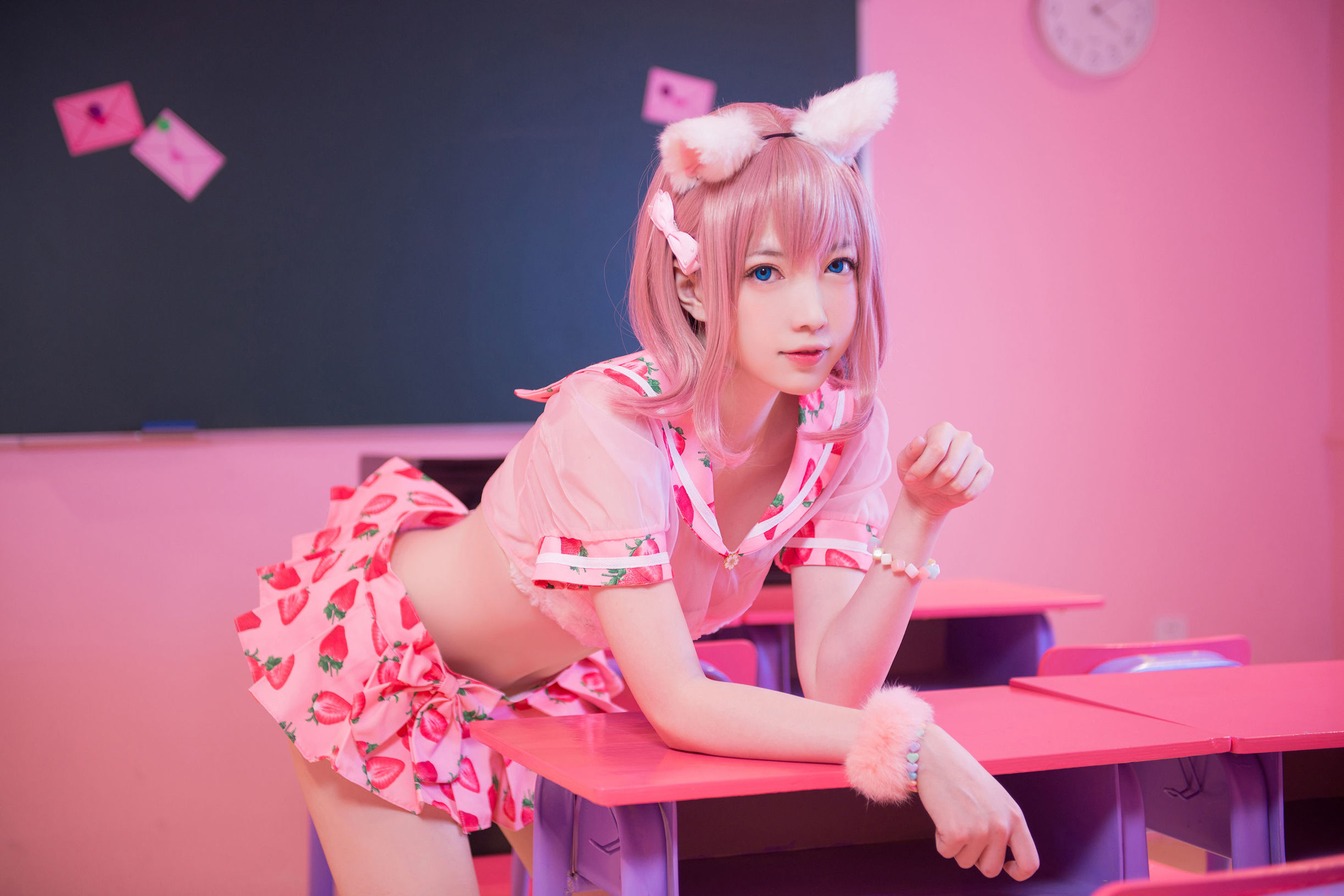 [COS福利]大胸萌妹妖少you1草莓蛋糕猫插图8